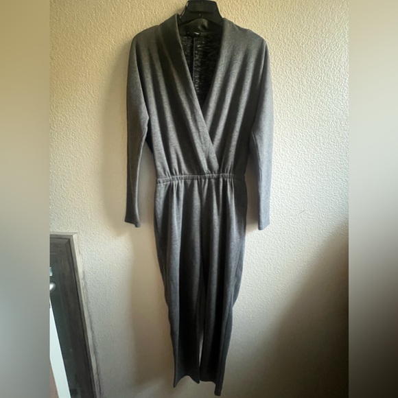 Club Monaco Gray Jumpsuit with Pockets Size US 0 - Picture 12 of 12